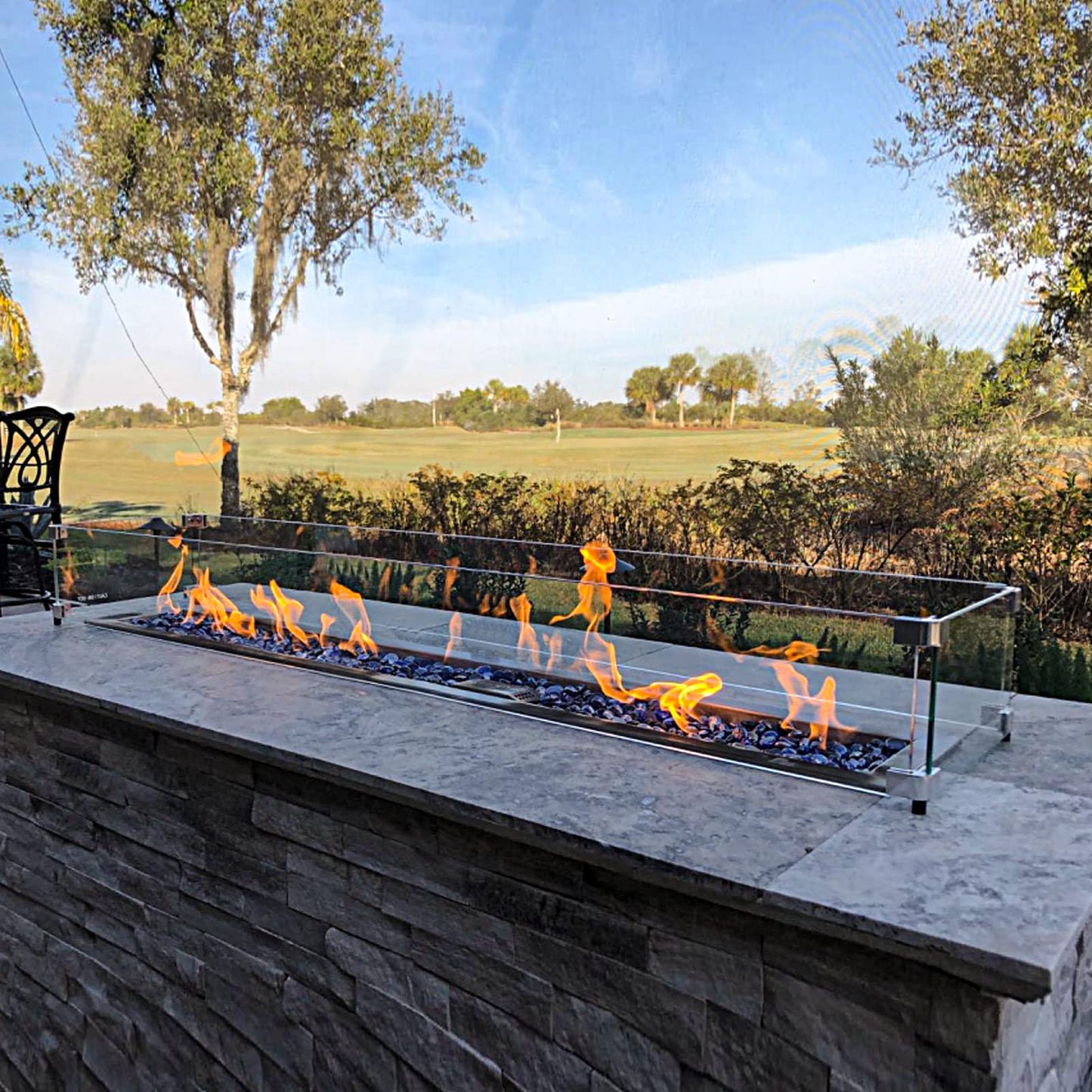 GASPRO 38.5 x 7.5 Inch Glass Wind Guard for Rectangular Fire Pit Table, Thick and Sturdy Tempered Glass Panel with Hard Aluminum Corner Bracket & Rubber Feet, Easy to Assemble