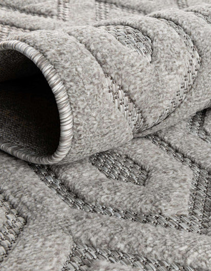 Unique Loom Outdoor Trellis Textured Collection Area Rug - Spatial (6' 1" x 9' Rectangle, Grey/ Gray)