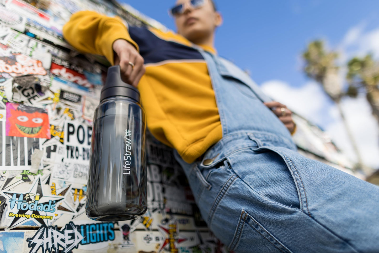 LifeStraw Go Series — BPA-Free Water Filter Bottle for Travel and Everyday Use, Removes Bacteria, Parasites and Microplastics, Improves Taste, 1L 2-Pack Icelandic Blue and Aegean Sea