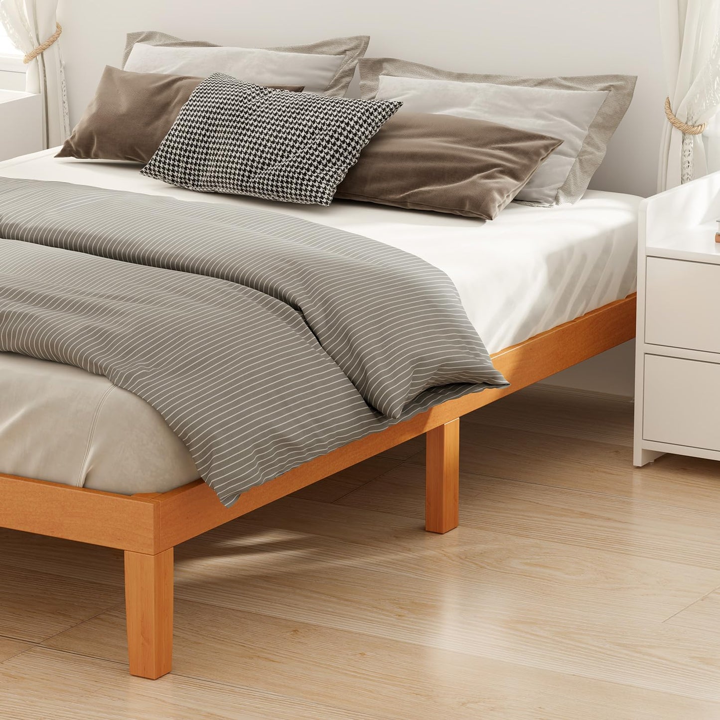 Sweetcrispy Queen Wood Platform Bed Frame, Solid 1000LBS Heavy Duty Bed Base with Wooden Slat Support, Sturdy, Stylish & Noise-Free Design, No Box Spring Needed, 12IN Natural Pine