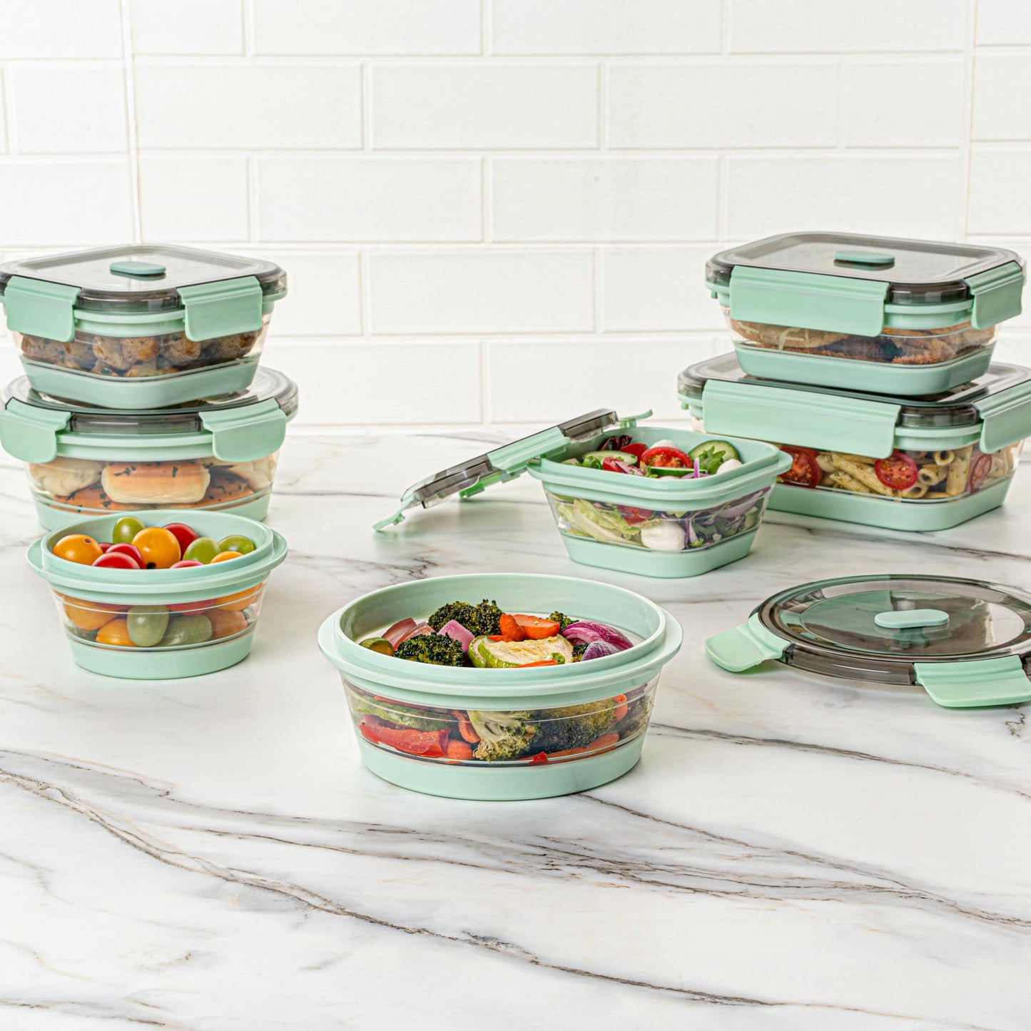 Restaurantware-Fresh Hero 27.2 Ounce Storage Containers, 20 Durable Airtight Food Containers - Microwavable, Freezable, Green Plastic Collapsible Container, Dishwashable, With Vented Lids