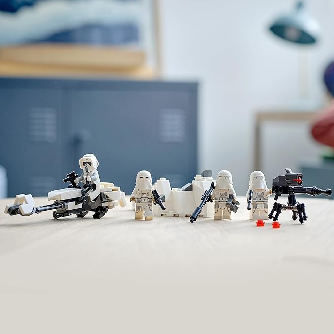 LEGO 75320 Star Wars Snowtrooper Battle Pack Collector Set with 4 Figures Blaster and Toy for Children Aged 6 Years +