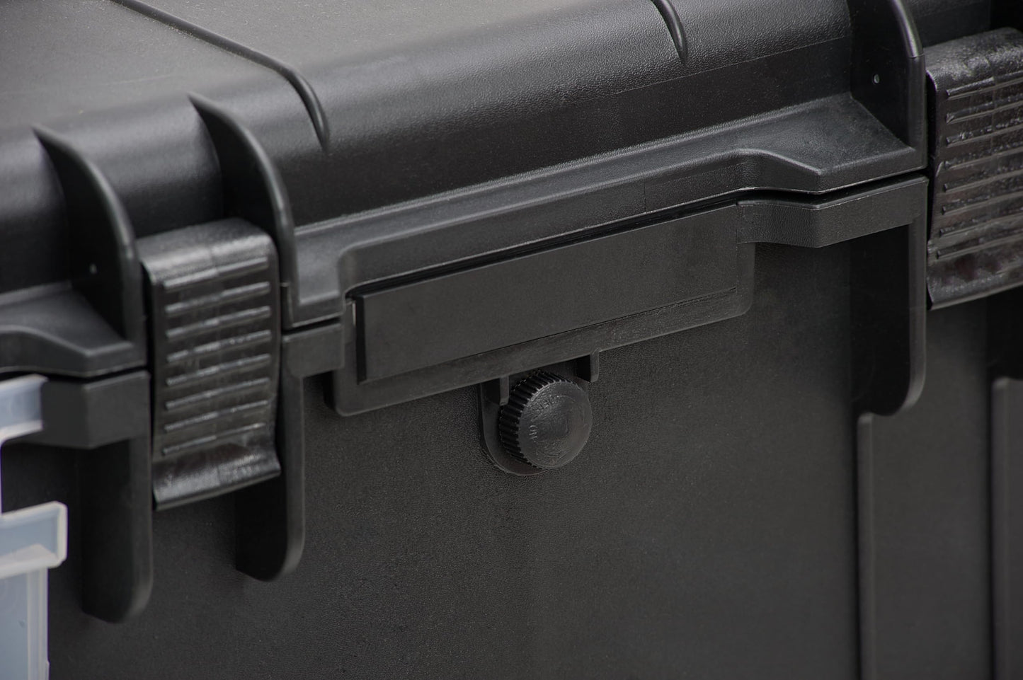 MEIJIA Portable Rolling Waterproof Protective Case,Hard Compact Case With Retractable Pull Handle And Wheels,Customizable Fit Foam Inserted,Elegant Black, 31.02" X19.41" X17.71"