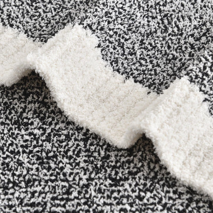 Chunky Knit Boucle Throw Blanket, Soft Washable Coastal Blanket for Bed Couch, Lightweight Cozy Oversized Feather Knit Blanket Indoor Outdoor for Sofa (Black, Twin 60"x80")