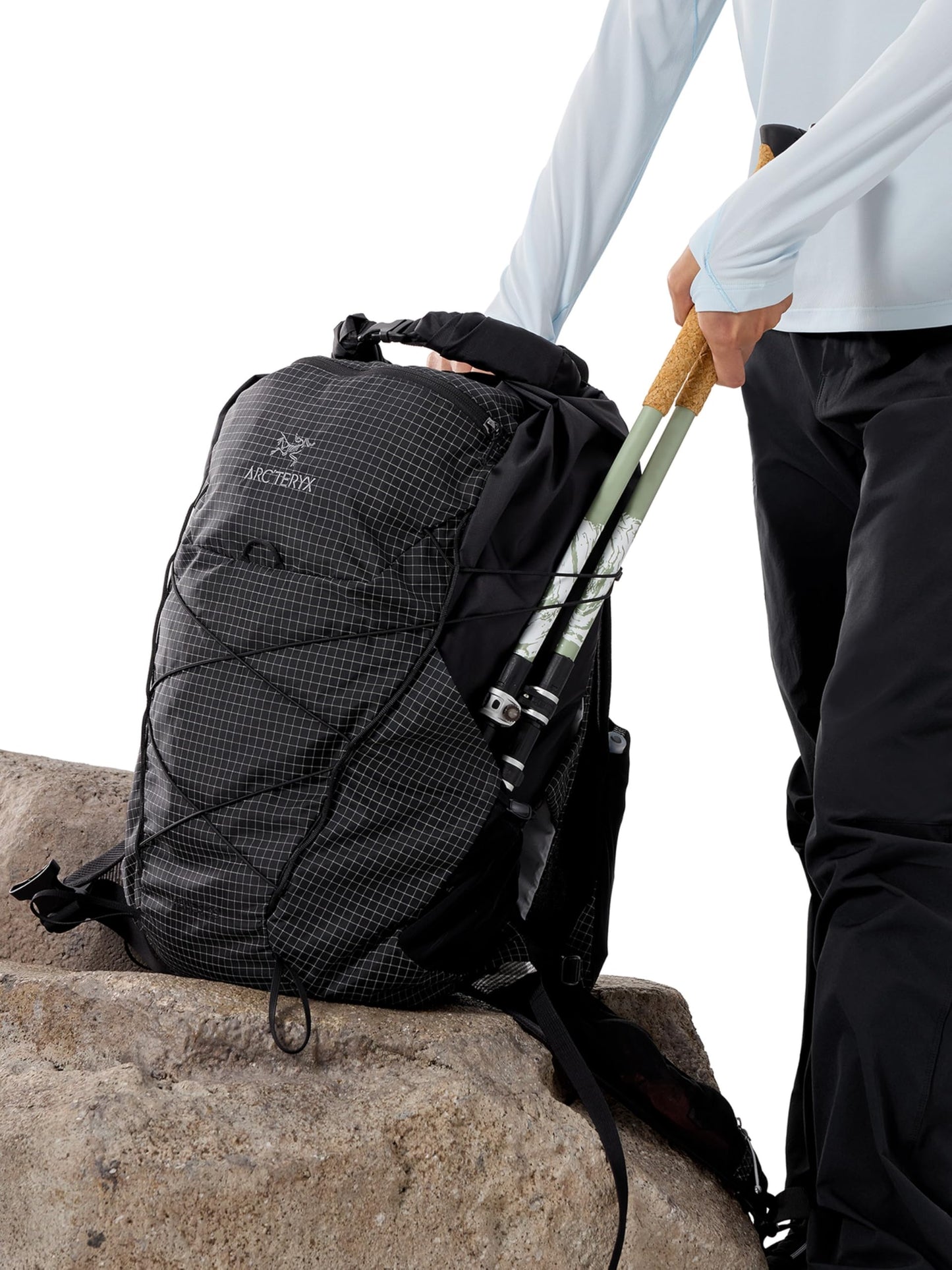 Arc'teryx Aerios 35 Backpack | Precision-Fit Ultralight 35L Hiking Pack | Black, Tall