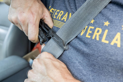 Gerber Gear Center Drive Rescue - Multitool Knife with Pliers, Strippers & Strap Cutter - Portable EDC Tactical Gear for Camping & Outdoor - Utility Tool - Molle Fabric Sheath- Made in USA - Black