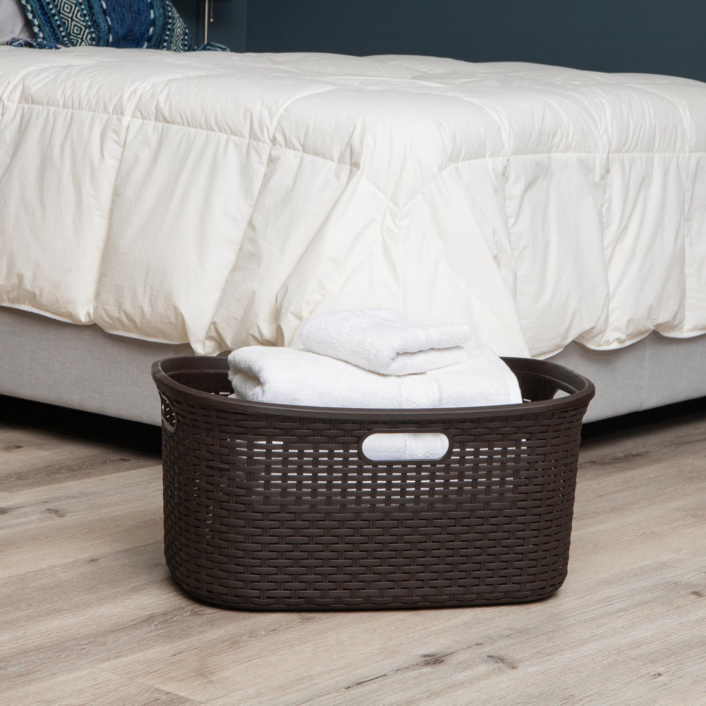 Mind Reader 40L Laundry Basket, Clothes Hamper, Wicker Design, Plastic, 23"L x 14.5"W x 11"H, Set of 2, Brown