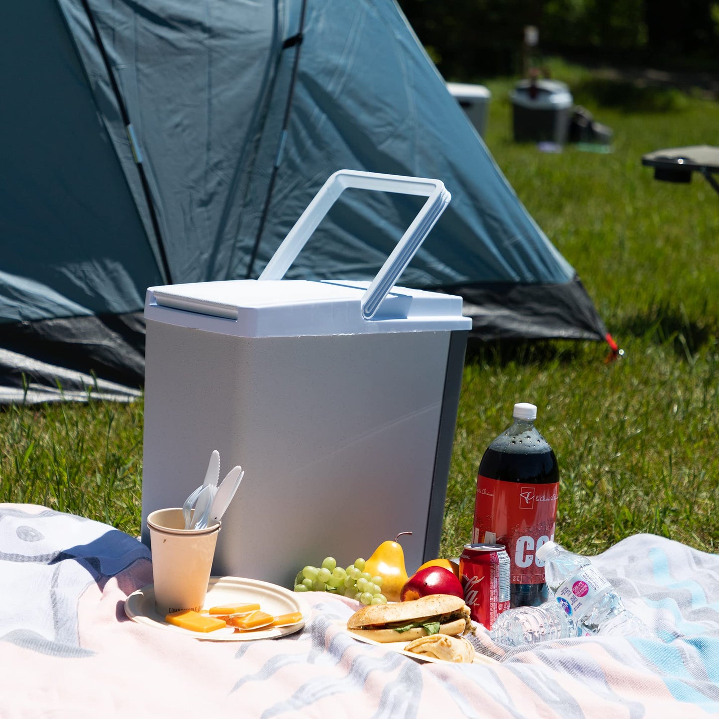 Koolatron Electric Portable Cooler Plug in 12V Car Cooler/Warmer, 18 qt (17 L), No Ice Thermo Electric Portable Fridge for Camping, Travel Road Trips Trucking with 12 Volt DC Power Cord, Gray/White.