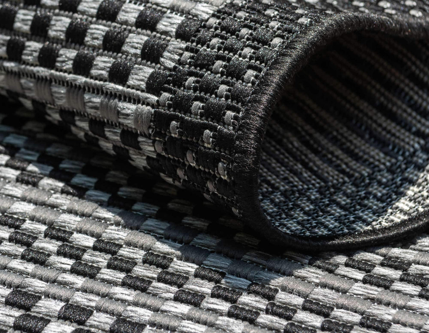 Unique Loom Outdoor Border Collection Area Rug - Checkered (8' x 11' 4" Rectangle, Gray/ Black)