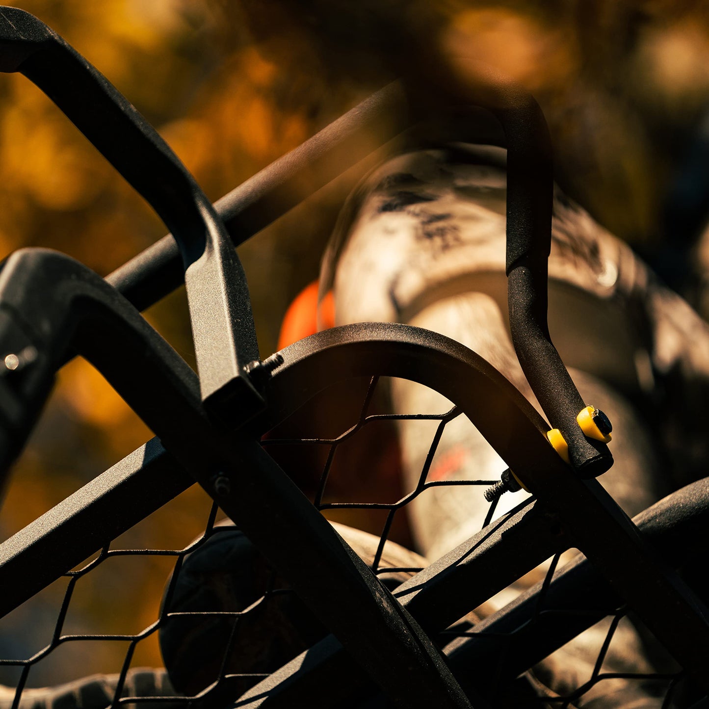 Rivers Edge® Lockdown™ 21' Wide, Towering 21' Height, Flip-Up TearTuff™ Mesh Seat, The Ultimate Shooting Rail™, Patent-Pending Ground-Level Ratcheting Technology™, LD200