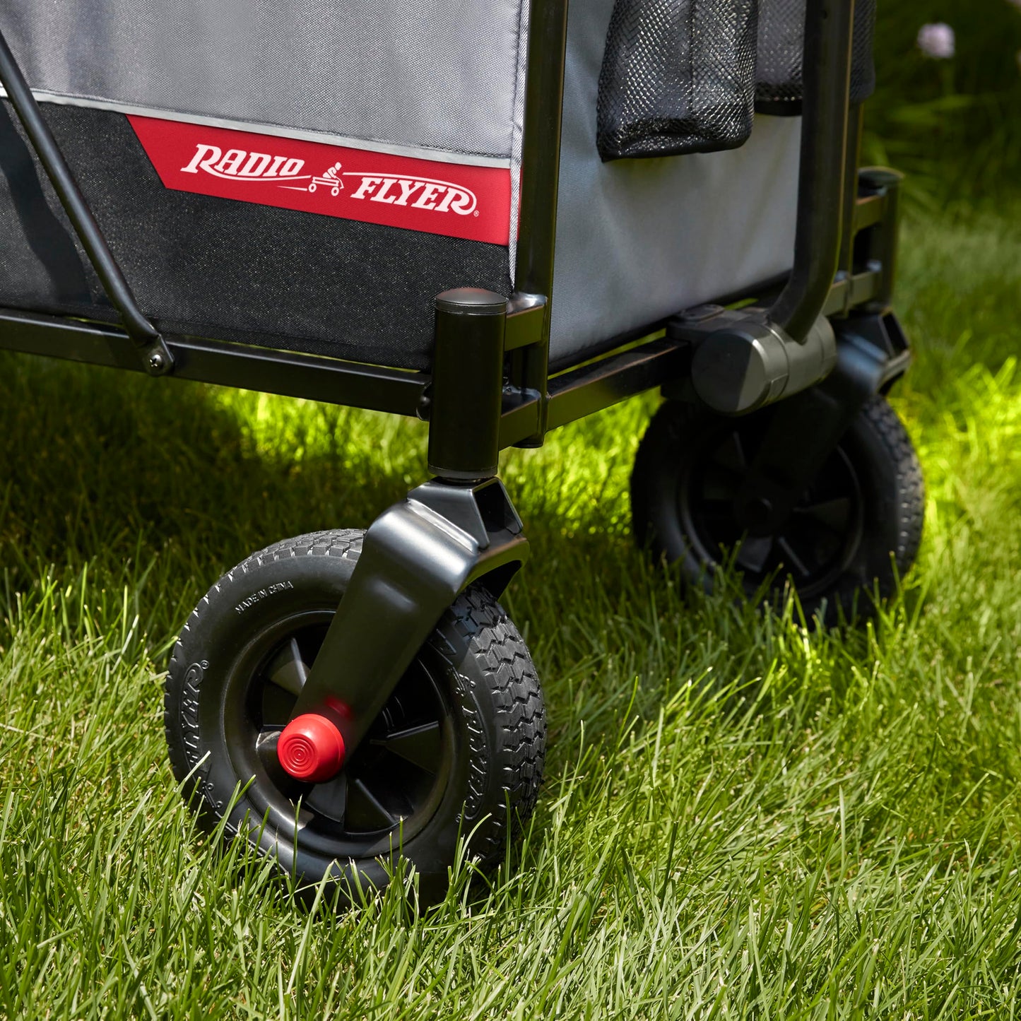 Radio Flyer The Beast MVP Wagon, Heavy Duty Kid & Cargo Folding Wagon, Collapsible Wagon Cart for Ages 1.5+