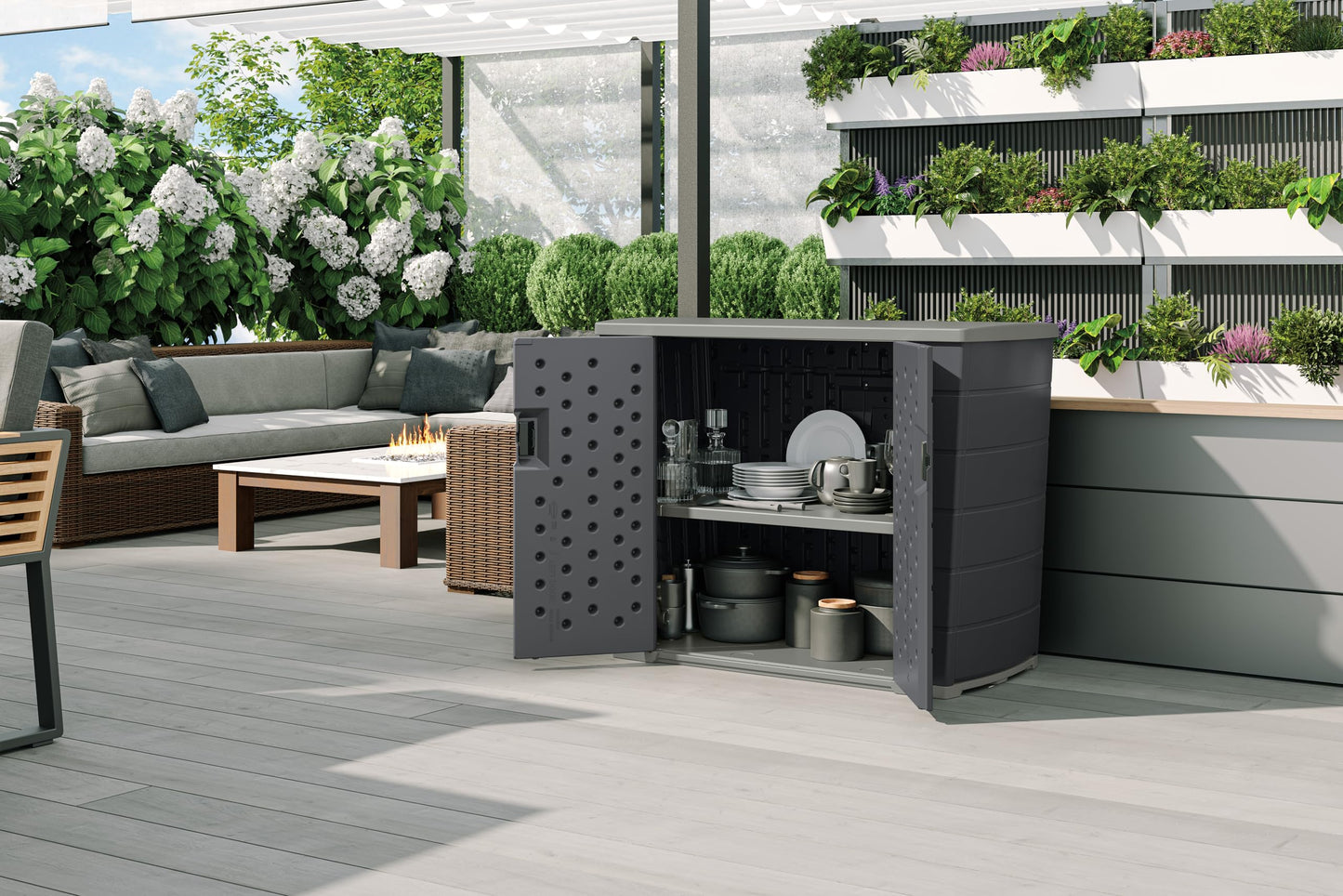 Suncast® Backyard Oasis® Basic Unit