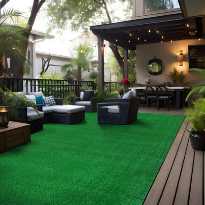 Rugshop Artificial Grass Indoor Outdoor Area Rug, Lightweight Synthetic Turf with Rubber Backing, Easy to Clean Polypropylene Lawn Mat for Patio, Balcony, Deck, 7'10" x 10' Green