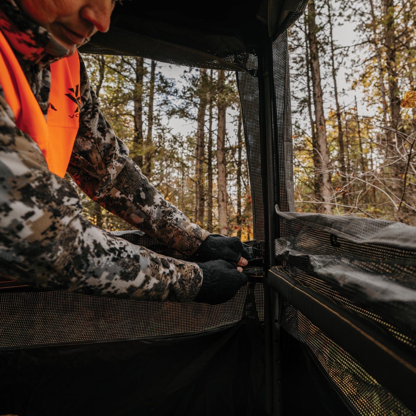 Rivers Edge® Shooting Platform Blind Enclosure, Added Concealment, Lightweight Frame, Installs in Under One Minute, View-Through One Way Fabric, Oversized Windows, Ample Headroom, RE402B