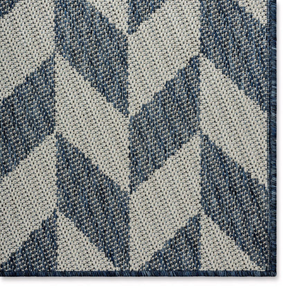Nicole Miller New York Patio Country Calla Contemporary Herringbone Indoor/Outdoor Area Rug, Blue/Cream, 7'9"x10'2"