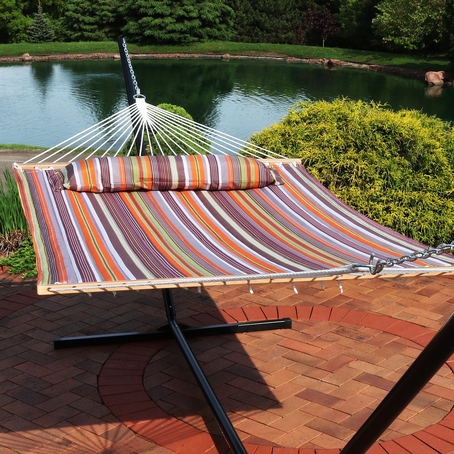 Sunnydaze Quilted Double Hammock for Outside with Spreader Bars and Pillow - 450 lb Capacity, 74x55 Inch Bed, UV Resistant, Quick Dry - Chains Included, Stand Sold Separately - Canyon Sunset