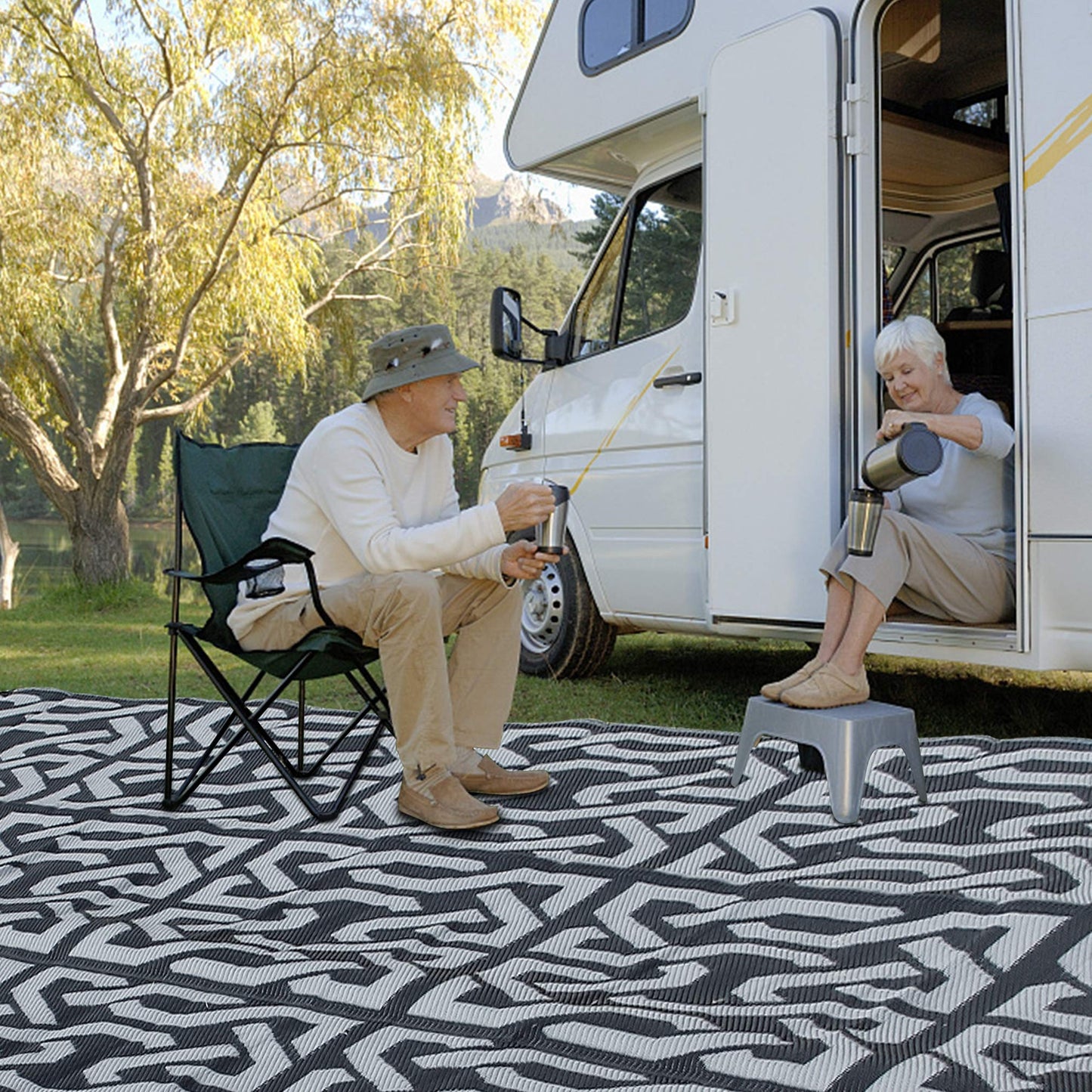 SAND MINE Reversible Mats, Plastic Straw Rug, Modern Area Rug, Large Floor Mat Rug for Outdoors, RV, Patio, Backyard, Deck, Picnic, Beach, Trailer, Camping (9' x 18', Black & Grey)