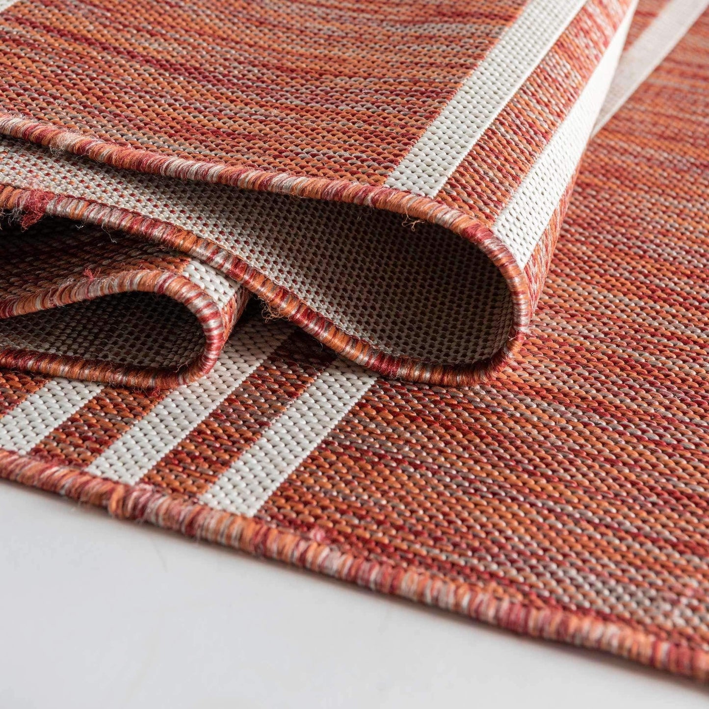 Unique Loom Outdoor Collection Area Rug - Anguilla (7' 10" x 10' Rectangle, Rust Red/ Ivory)