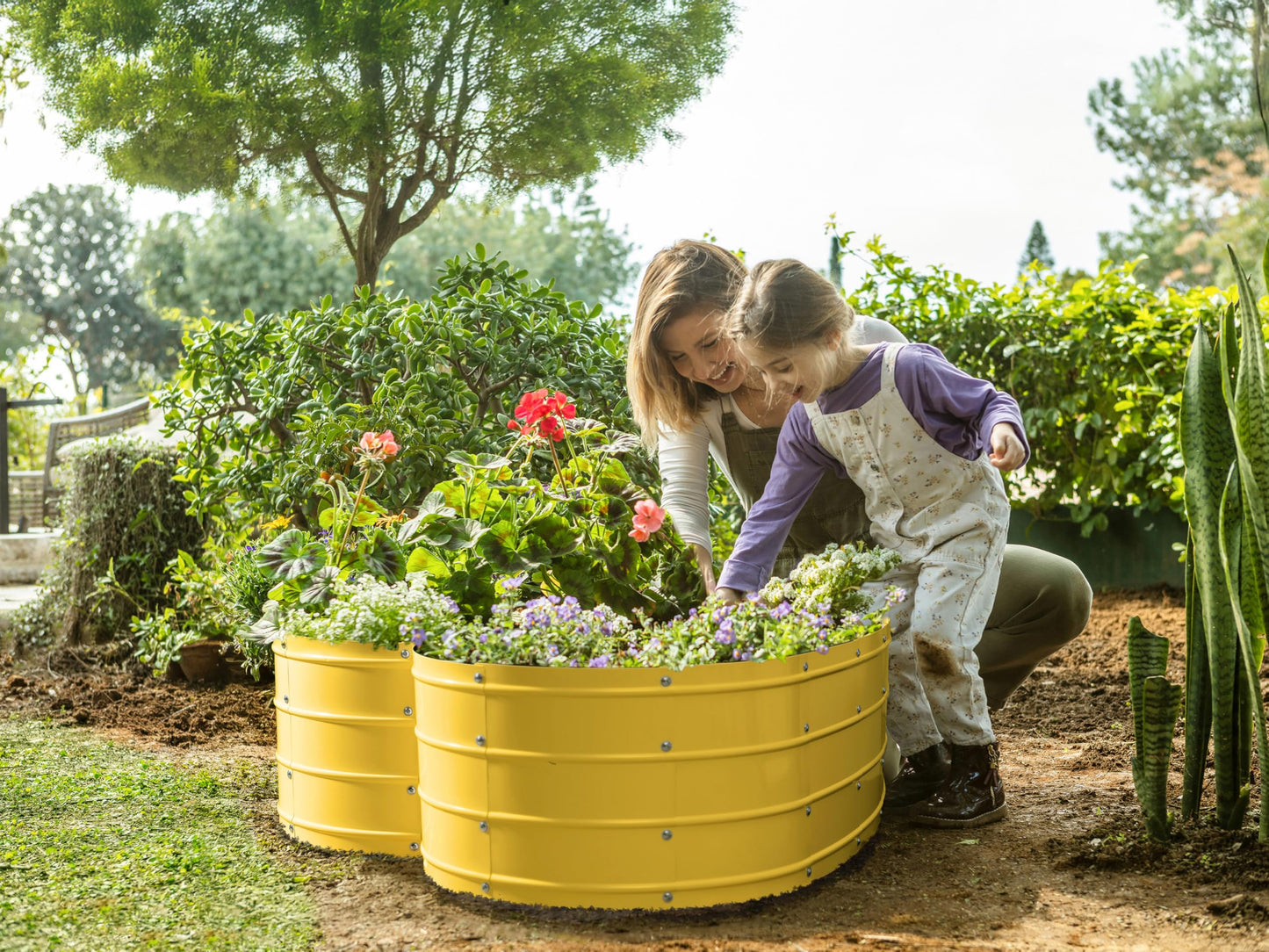 Plant & Plot Galvanized Raised Garden Beds Outdoor // Planter Raised Beds for Gardening, Vegetables, Flowers // Large Metal Garden Box (Yellow) // Tool-Free Assembly