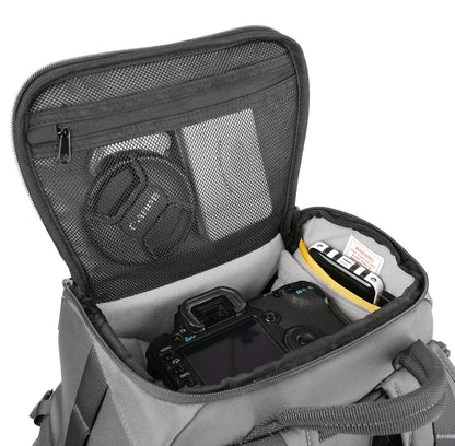 VANGUARD VEO Adaptor R48 Camera Backpack, Black