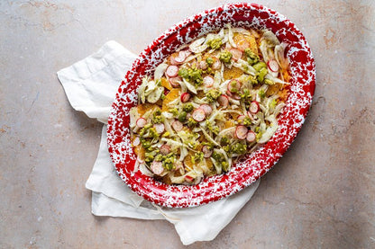 Crow Canyon Home Enamelware Oval Platter, 17.5 inch, Red/White Splatter