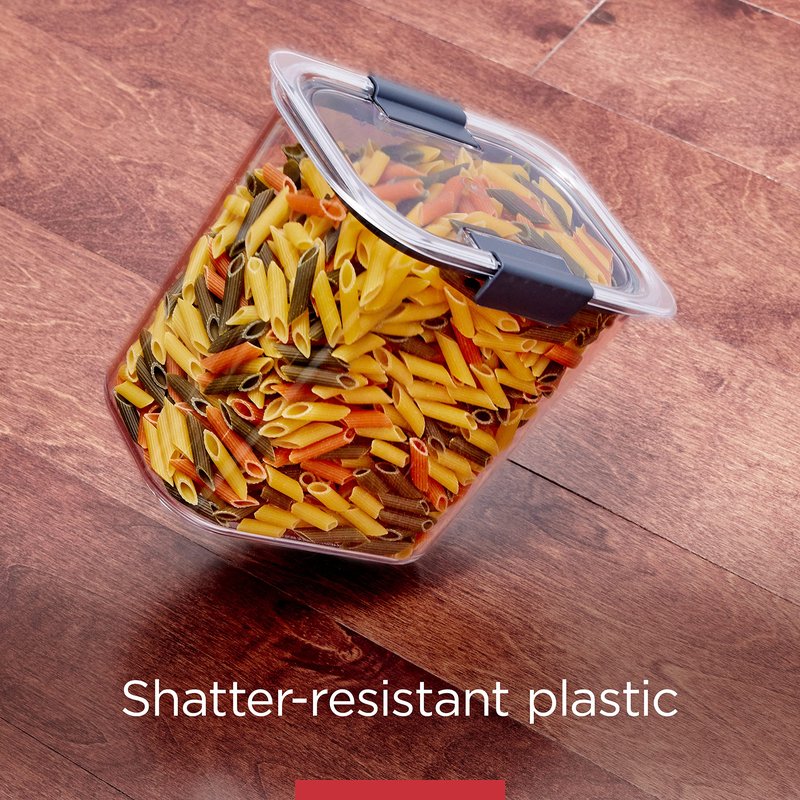 Rubbermaid Brilliance 14-Piece Food Storage Container Set with Scoops Airtight BPA-Free for Kitchen and Pantry Organization