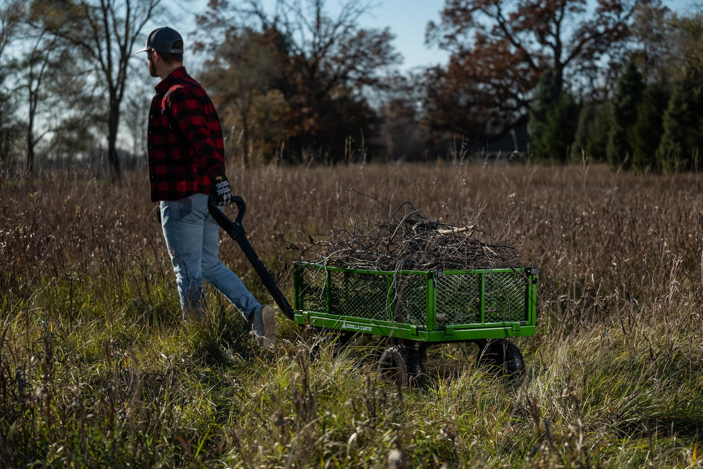 Gorilla Carts Steel Utility Garden Cart with No-Flat Tires, 4 Cubic Feet, 800-Pound Capacity, Green, Amazon Exclusive