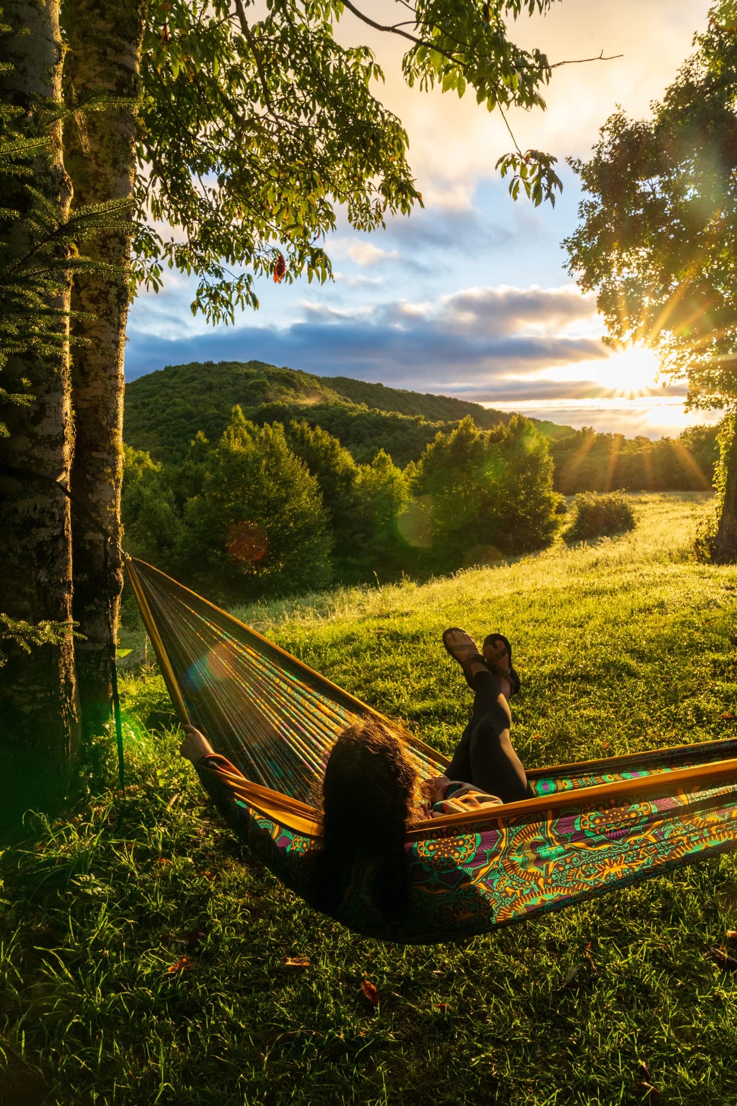 ENO DoubleNest Hammock - Lightweight, Portable, 1 to 2 Person Hammock - for Camping, Hiking, Backpacking, Travel, a Festival, or The Beach - Mantra/Gold
