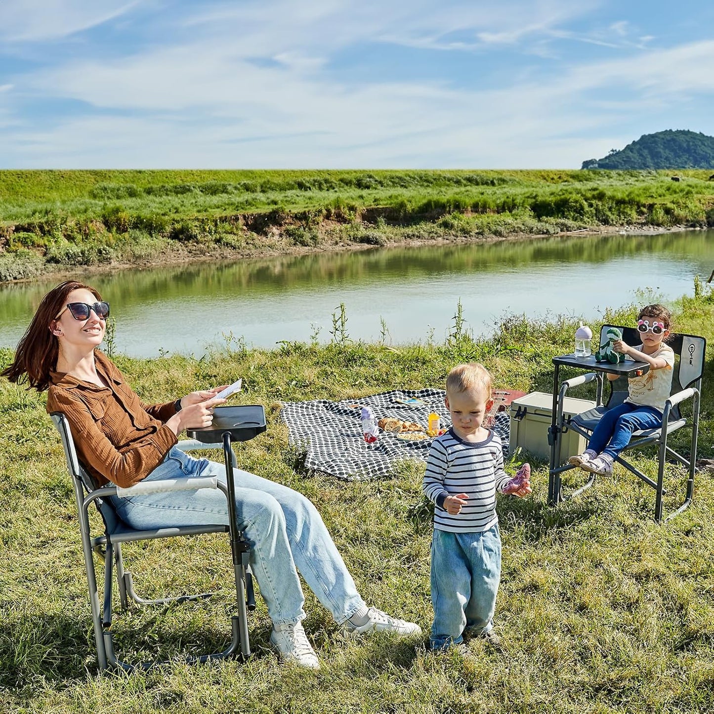 Portal Folding Director Chair with 2-Way Rotating Side Table, Heavy Duty 300 lb Camping Chair with Swivel Tray & Cup Holder, Ergonomic Mesh Back Portable Outdoor Seat for RV, Tailgating & Lawn, Grey