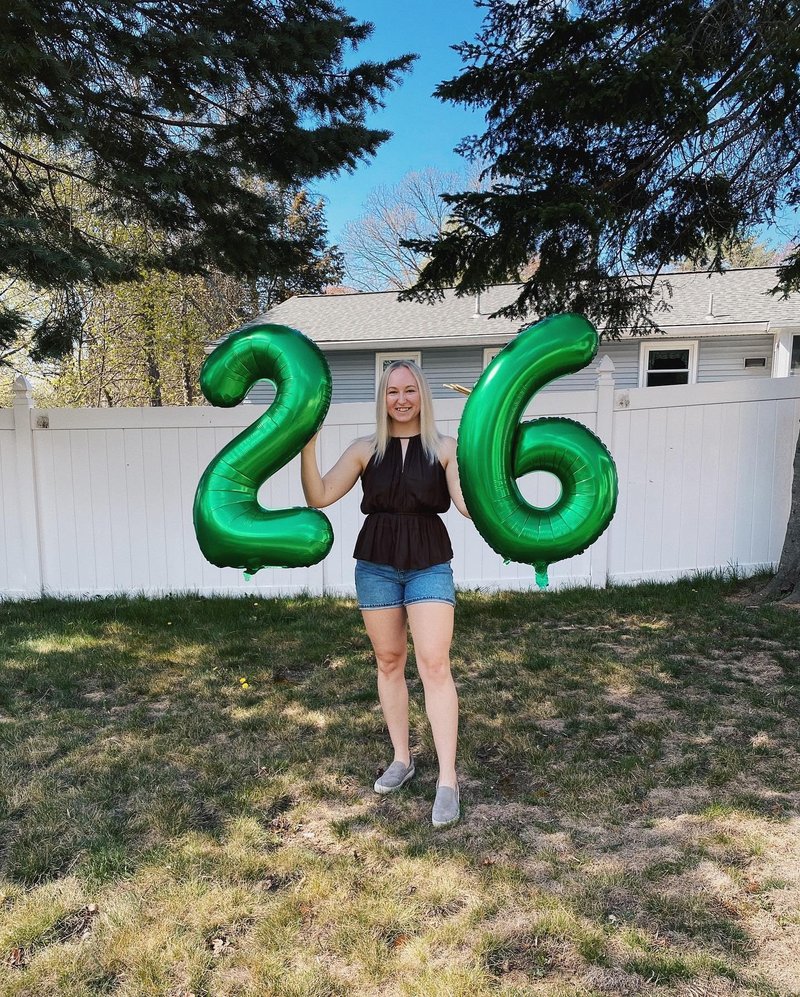 Dark Green Number 18 Balloon 40 Inch, 18th Birthday Party Decorations for Children, Giant 18 Foil Balloon for Party Supplies