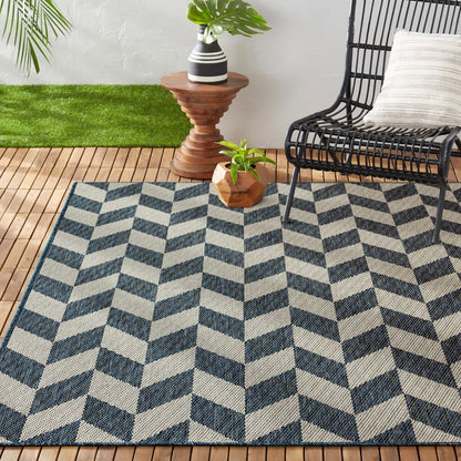 Nicole Miller New York Patio Country Calla Contemporary Herringbone Indoor/Outdoor Area Rug, Blue/Cream, 7'9"x10'2"