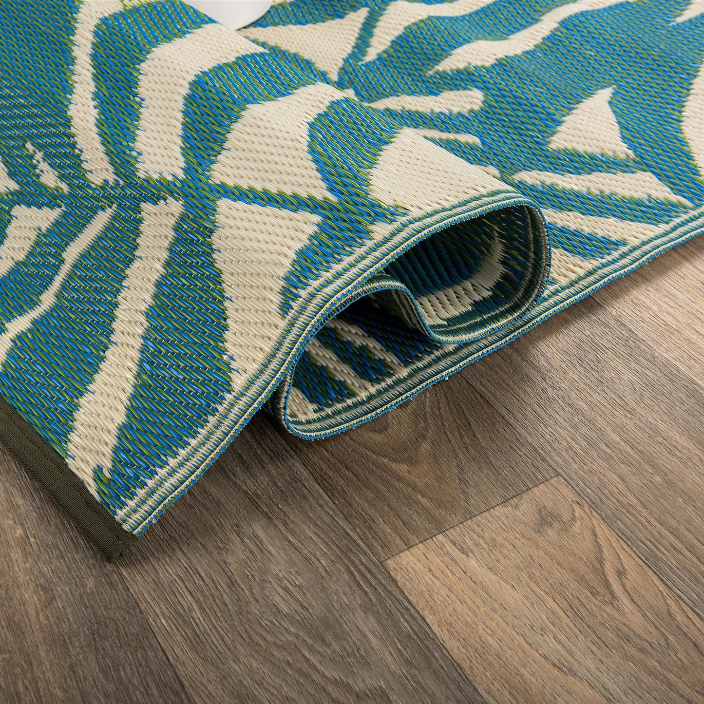 Rugshop Lanai Modern Floral Reversible Crease-Free Waterproof Premium Recycled Plastic Outdoor Rugs for Patio,Backyard,RV,Deck,Picnic,Trailer,Beach,Camping Area Rug Green 7'10" x 10'