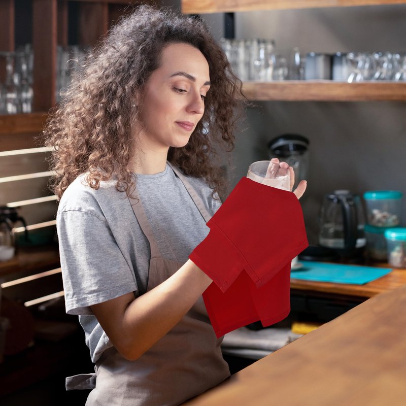 Utopia Home Red Cloth Napkins (144 Pack, 20x20 Inches), Ideal Dinner Napkins for Party, Wedding and Lunch/Dinner