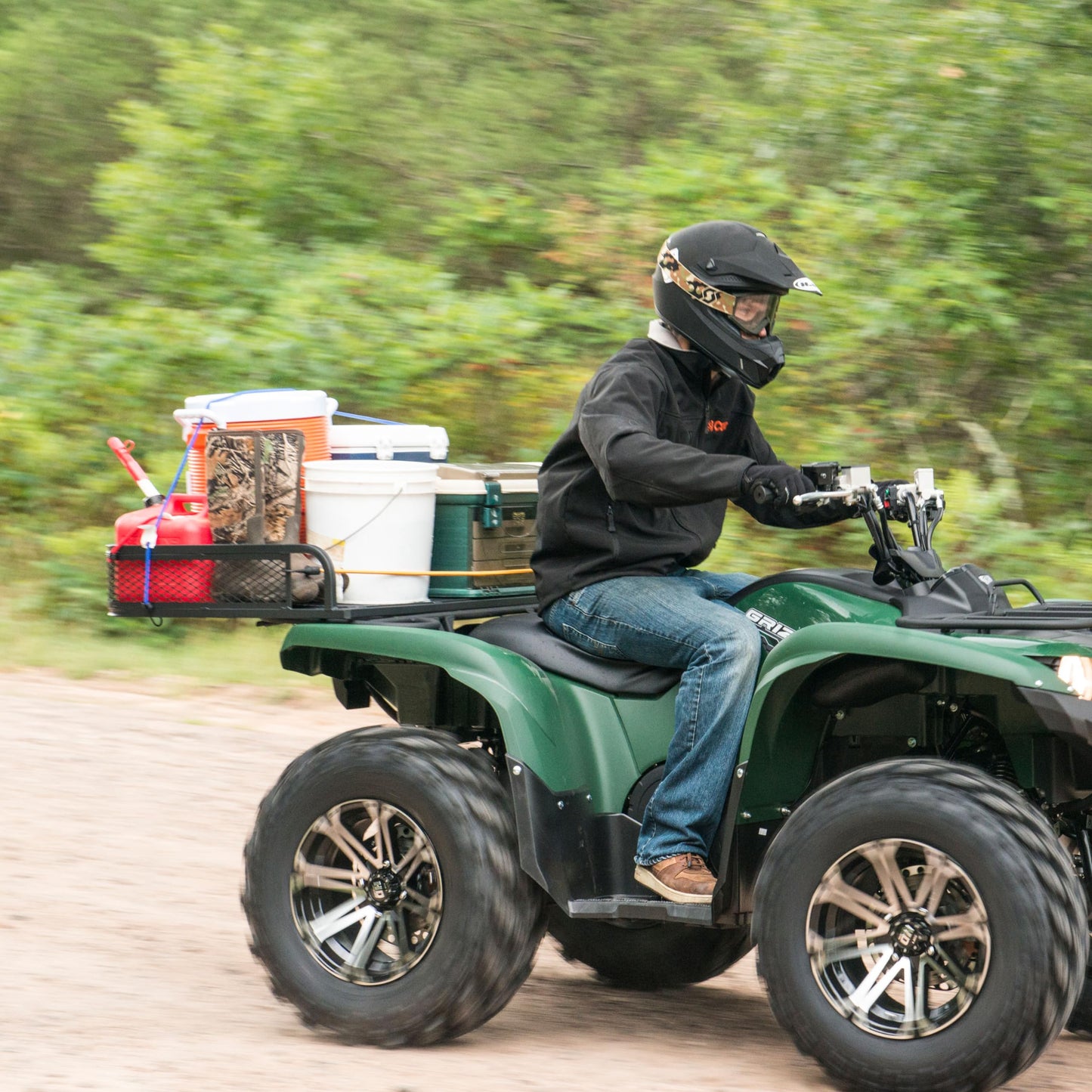 Curt Manufacturing 18101 Basket Style Cargo Carrier