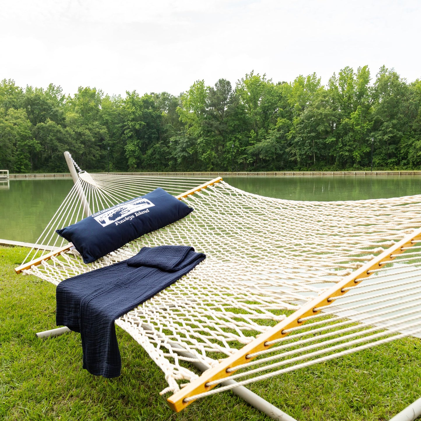 Original Pawleys Island Deluxe Oatmeal DuraCord Rope Hammock – 13 ft. x 65 in, 2-Person, 450 lb Capacity, Oak Spreader Bar, Zinc-Plated Hardware, Handcrafted in the USA