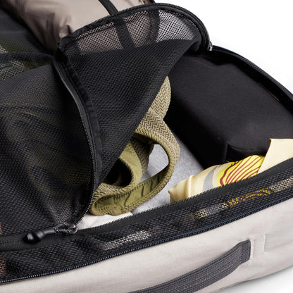 Bellroy Lite Travel Pack 30L (carry-on backpack, travel backpack for international travelers, with laptop pocket, interior packing cells and tuck-away shoulder straps) - Ash