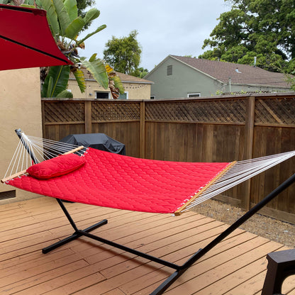 Sunnydaze Double Quilted Polyester Hammock with Detachable Pillow - 440-Pound Capacity - Red