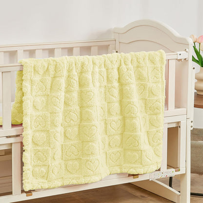 Yurhap Fleece Baby Blanket - Ultra Soft Heart Checkered Design | Cozy 30”×40” Blanket for Infants