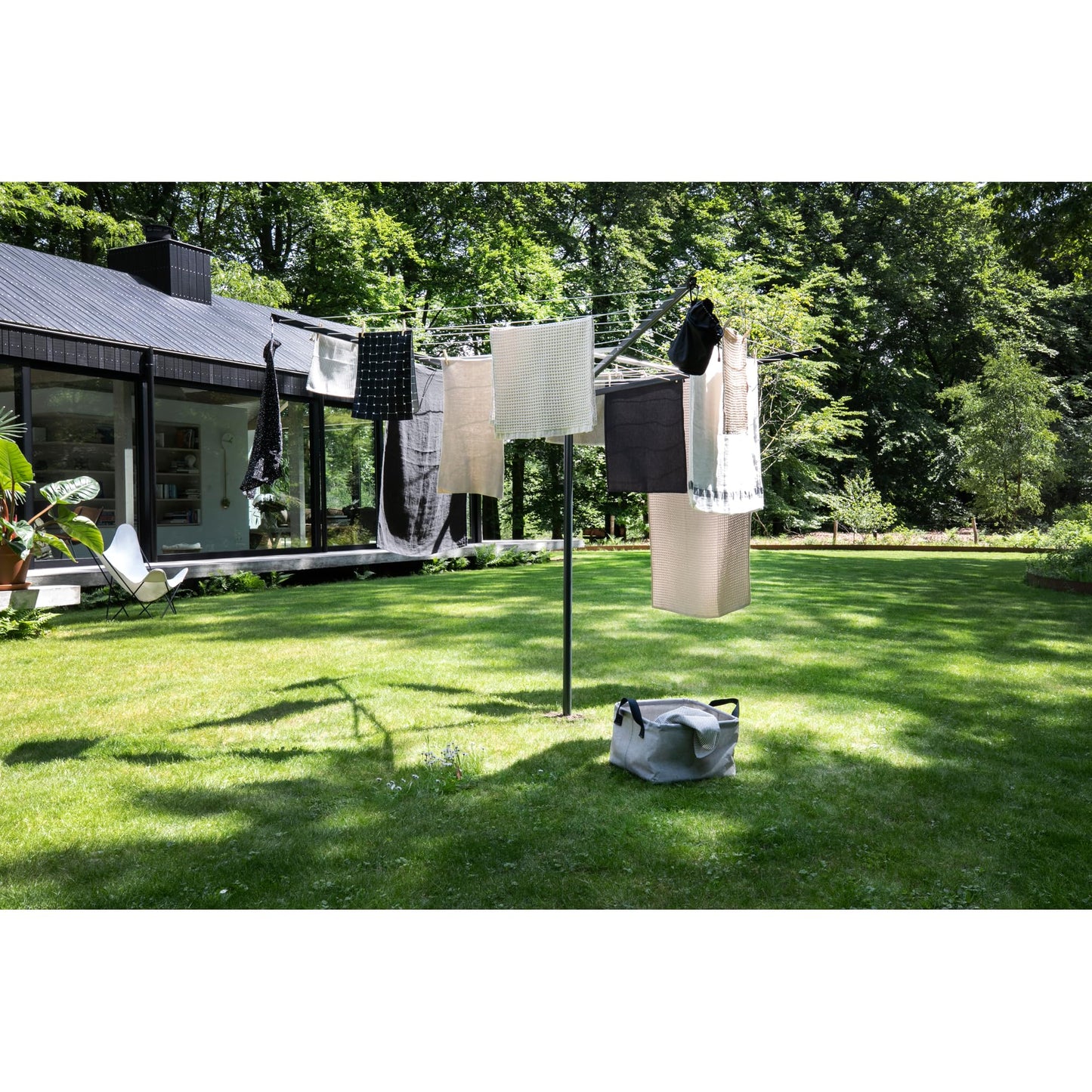 Brabantia Topspinner Outdoor 4 Arm Spinning Clothesline (164 ft/Ø 1.8") Rotating, Folding Clothes Drying Rack + Ground Spike (Anthracite)