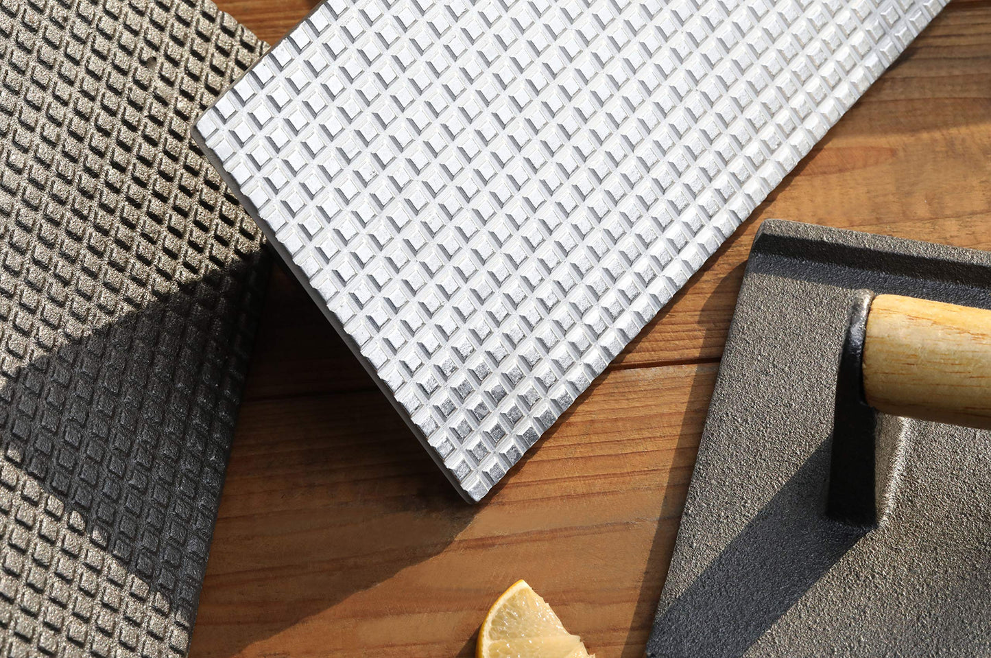 New Star Food Service 36411 Commercial Grade Aluminum Steak Weight/Bacon Press, 8.25 by 4.25-Inch