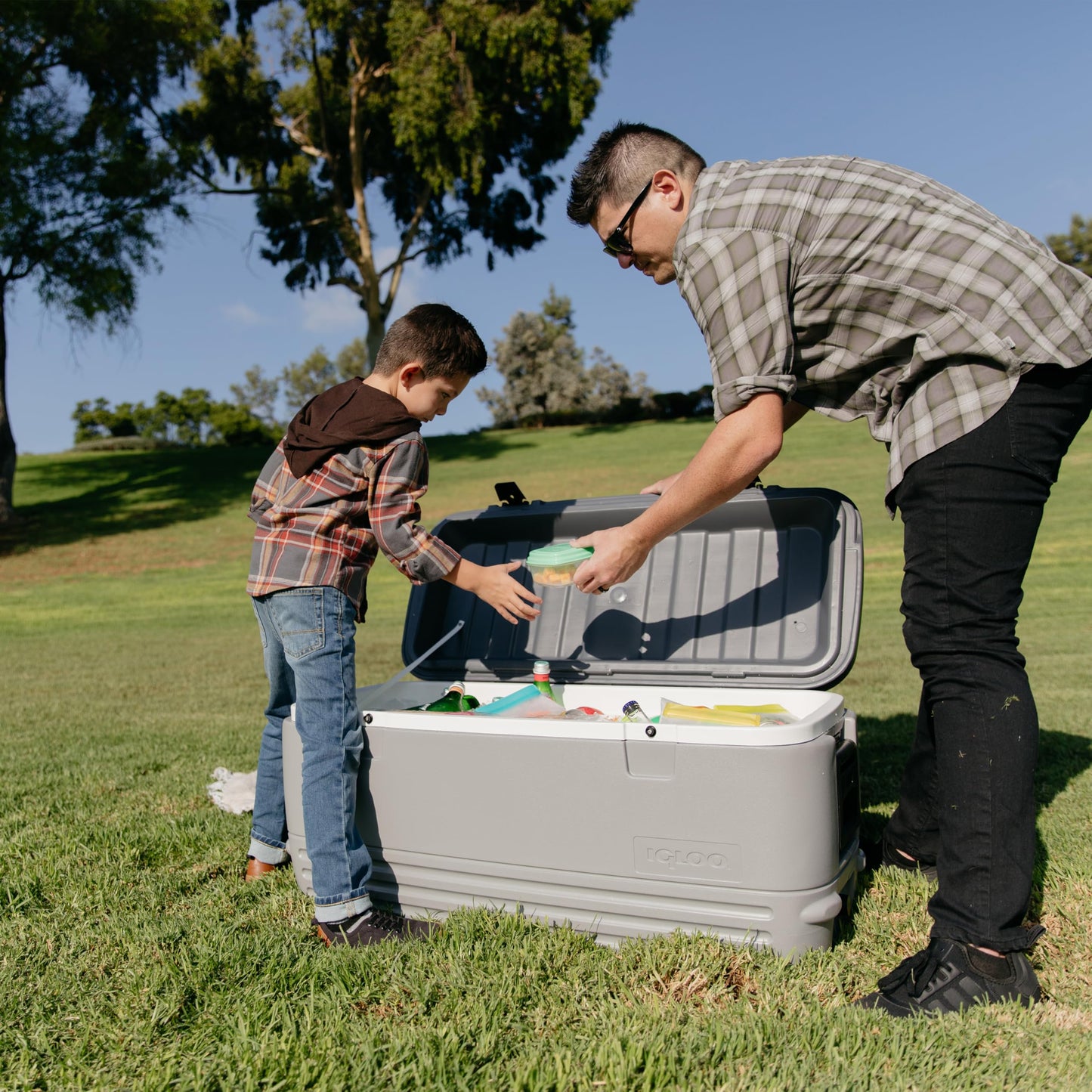 Igloo Gray Polar 120 Qt Cooler