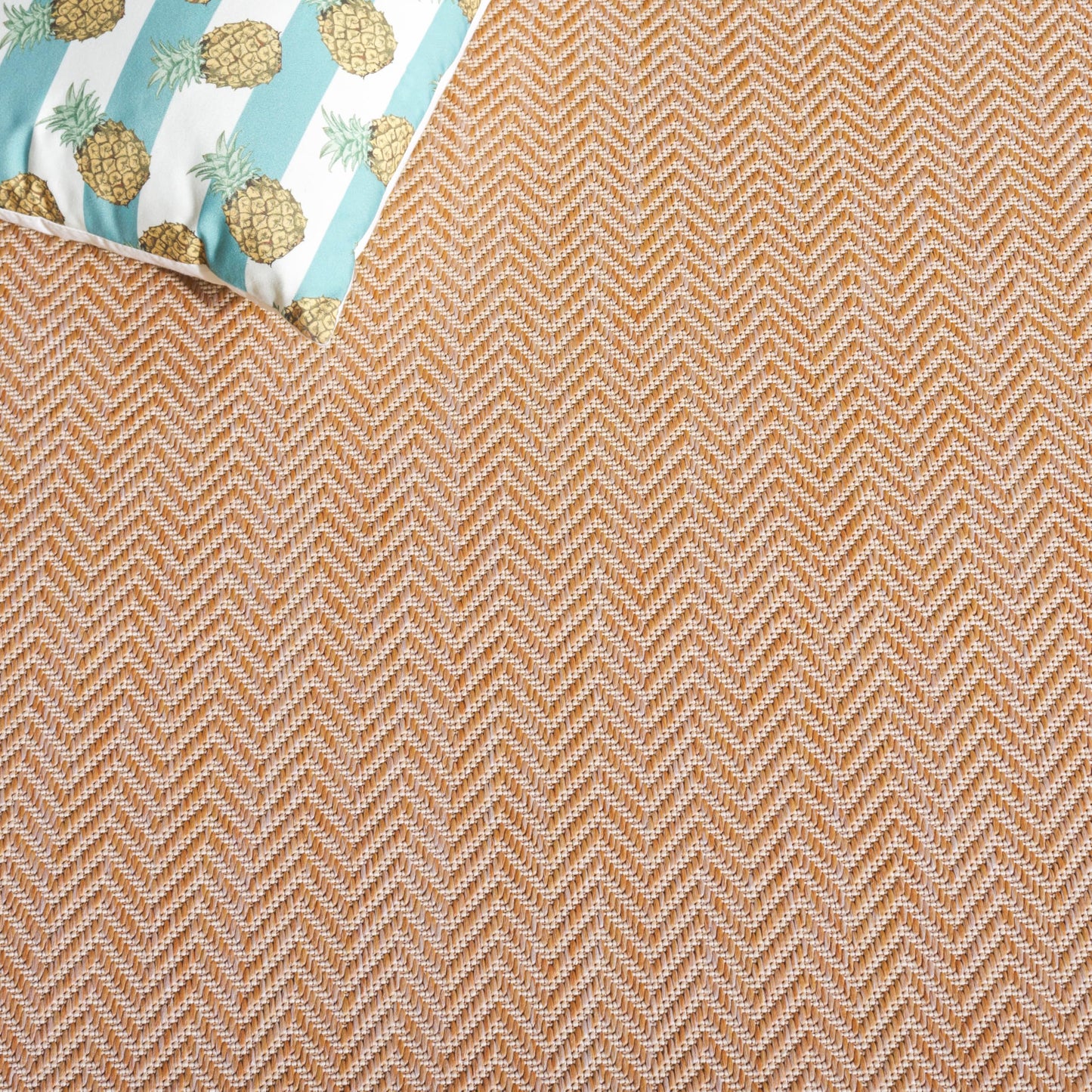 SAFAVIEH Washable Rug Outdoor Courtyard Collection - 8' x 10', Natural & Cream, Non-Shedding & Easy Cleaning, Ideal for Patio, Backyard, Mudroom, DIning Space (CY8022-03012)