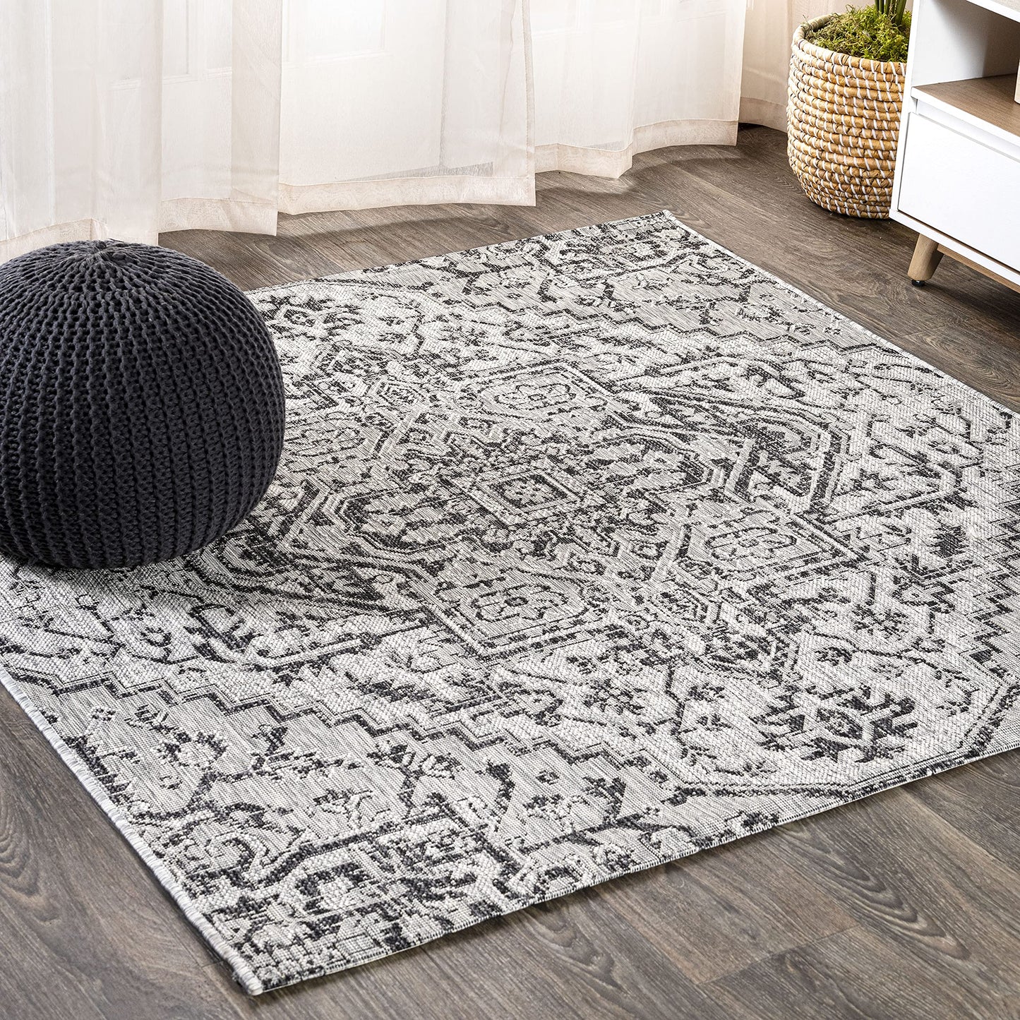 JONATHAN Y Boho Medallion Indoor Outdoor Square Area Rug 9X9 Black/Gray, Estrella Textured Weave for Backyard, Patio, Porch, Easy-Cleaning, High Traffic, Pet-Friendly, Non-Shedding (SMB105D-9SQ)