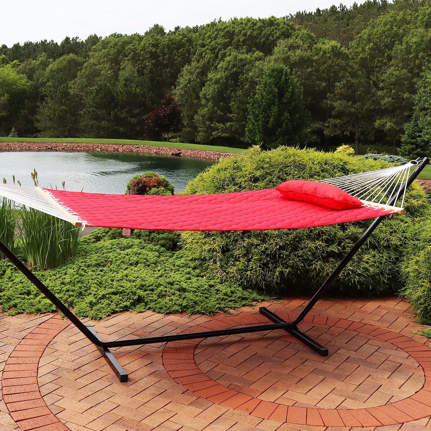 Sunnydaze Double Quilted Polyester Hammock with Detachable Pillow - 440-Pound Capacity - Red