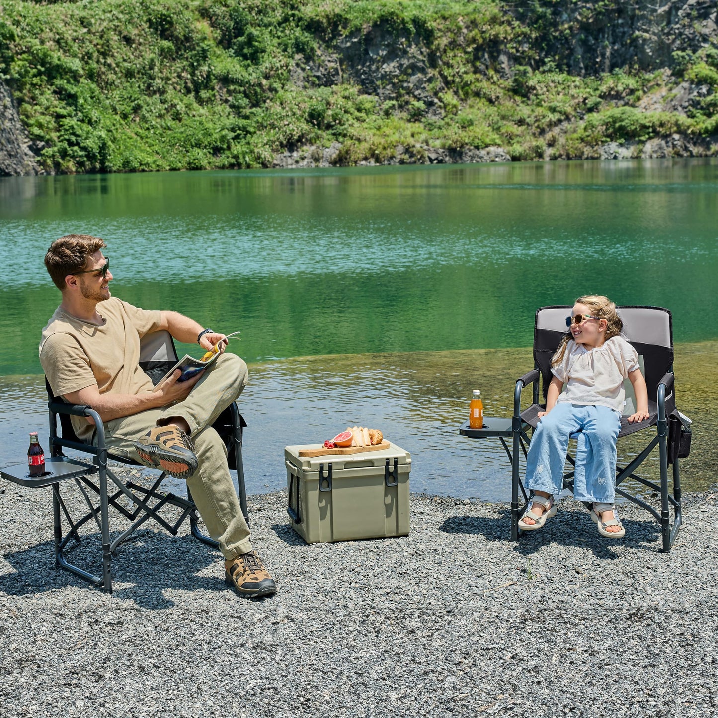 2 Pack Camping Chairs for Adults Directors Chair with Side Table, 1-Step Setup, Mesh Backrest Folding Lawn Chairs with Pocket, Foldable Camp Chair for Outdoor, Picnic, Sports and Fishing, Black