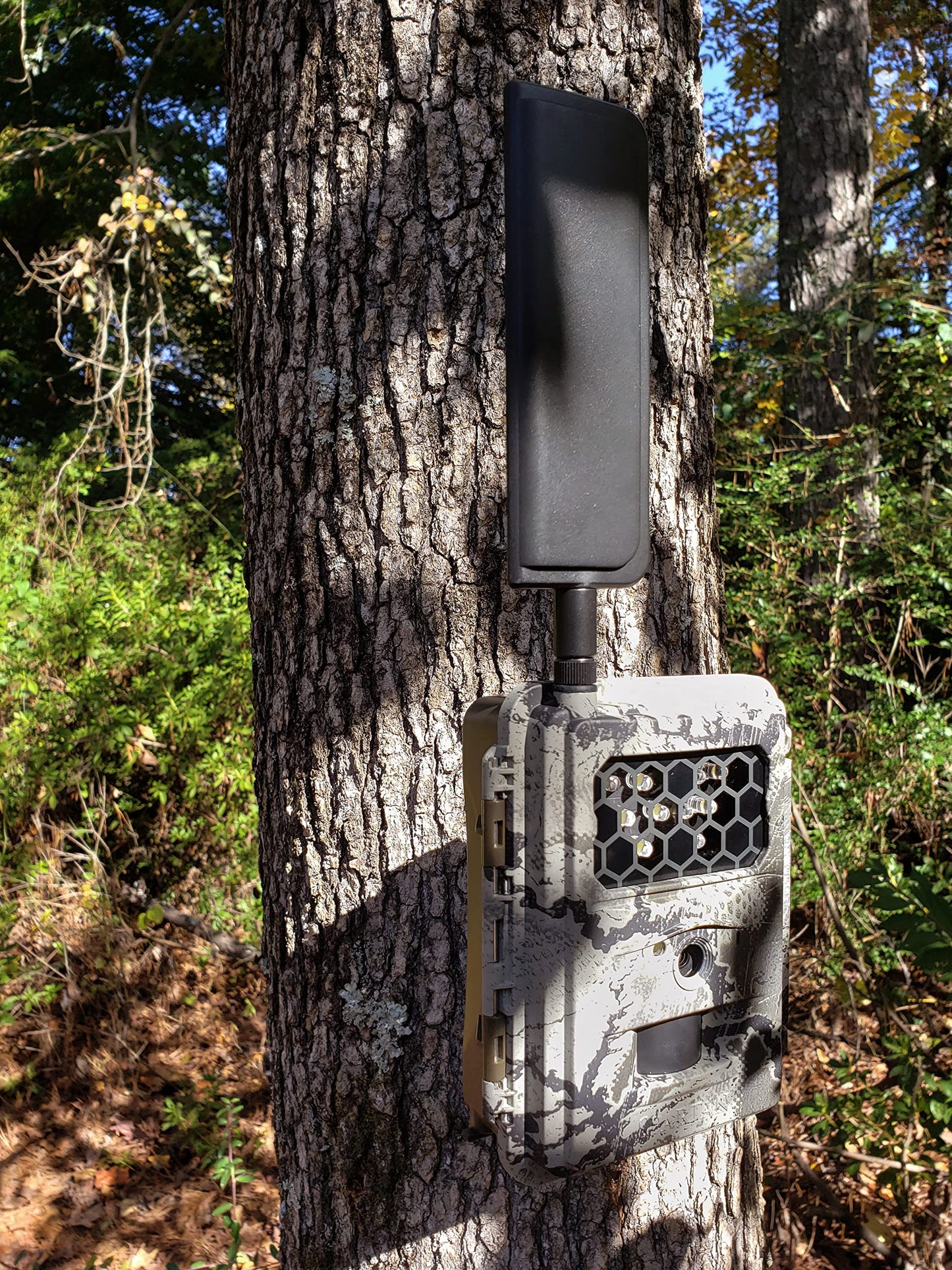 Spartan WhiteFlash 4G LTE Trail Camera,AT&T Certified,Hunting,Wildlife Monitoring,Ultra High-Res Day&Night Image&Video.Fast Detection,4-Month Battery Life.Fully Configurable via App,AreusCamo