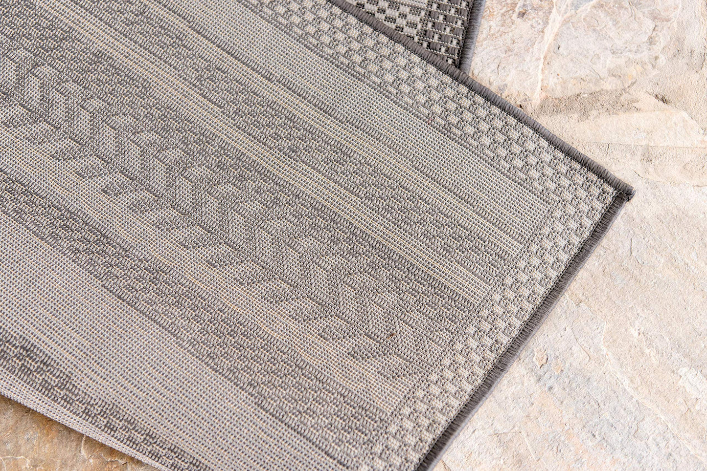 Unique Loom Outdoor Border Collection Area Rug - Lines (9' x 12' 2" Rectangle, Gray/ Silver)