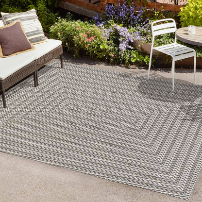JONATHAN Y Concentric Squares Indoor Outdoor Area Rug 8X10 Black/Light Gray, Chevron Modern for Backyard, Patio, Porch, Easy-Cleaning, High Traffic, Pet-Friendly, Non-Shedding (SMB206B-8)