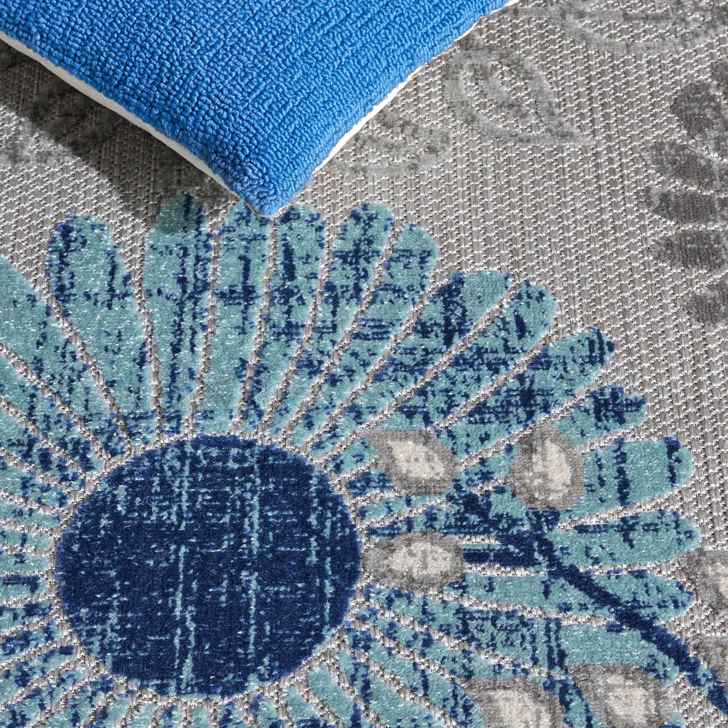 SAFAVIEH Washable Rug Outdoor Cabana Collection - 8' x 10', Grey & Blue, Non-Shedding & Easy to Clean, Ideal for Patio, Backyard, Mudroom (CBN832F)