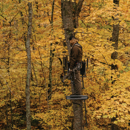 Rivers Edge® Lounger Lever-Action Hang-On Treestand, Easy to Hang, Seat and Platform Leveling, Flip-Up TearTuff Mesh Seat, 24” x 36” Platform, Vinyl Dipped Armrests, RE521
